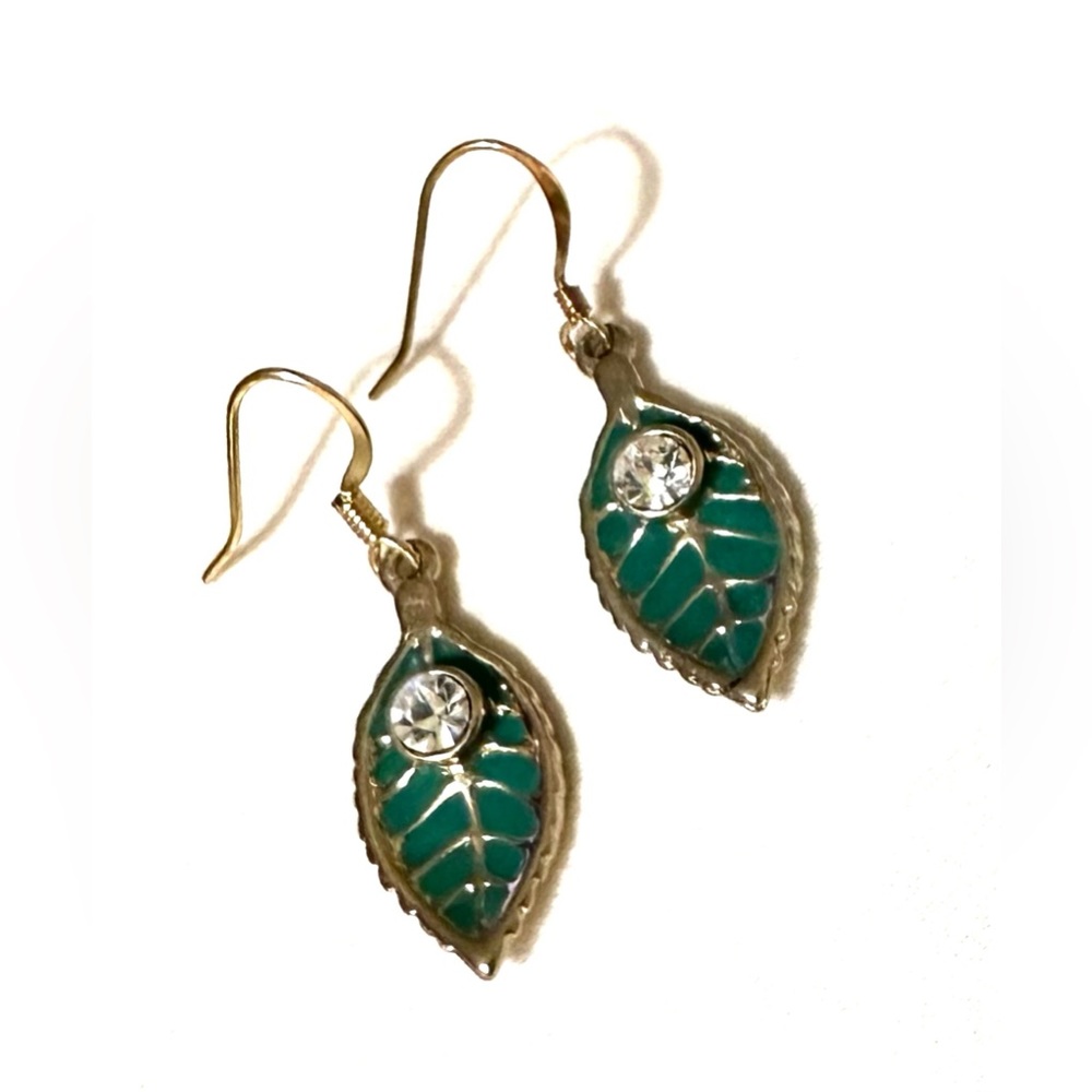 Price Drop💚 Enamel.CZ, 14kgf 1999 Lovely Upcycled Earrings Emerald Green